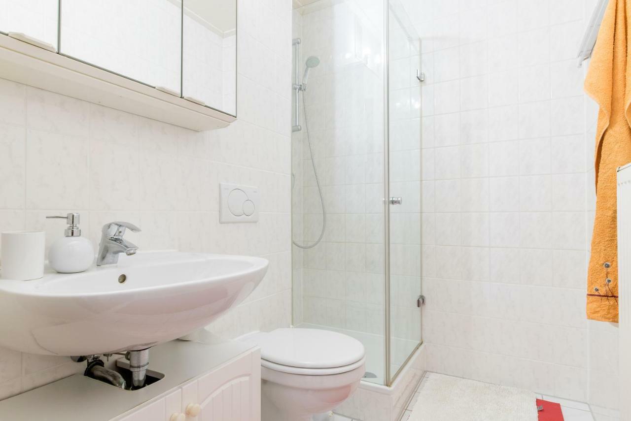 Privatapartment Messe Sued Hannover Ruang foto